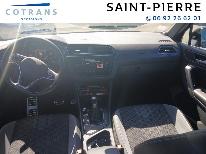 Photo 4 du véhicule VOLKSWAGEN Tiguan 2.0 TDI 150ch R-Line DSG7 - Vue extérieure