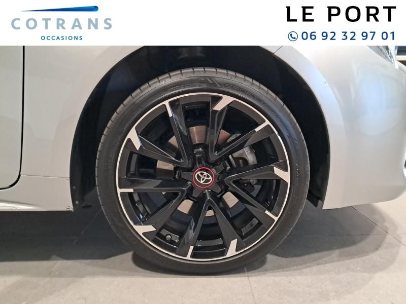 Photo 10 du véhicule TOYOTA Corolla 184h GR Sport MY22 - Vue extérieure