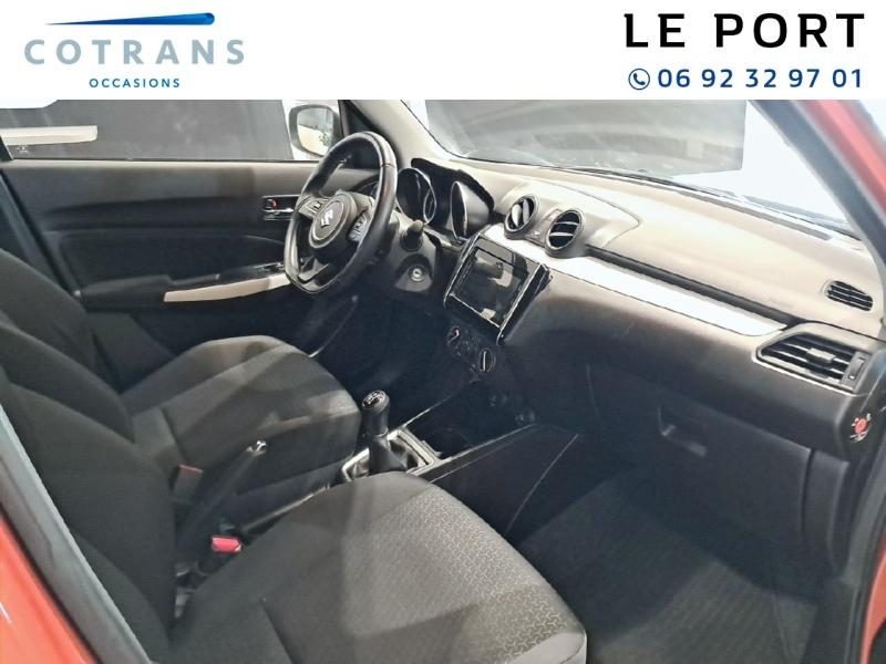 Photo 6 du véhicule SUZUKI Swift 1.2 Dualjet Hybrid 83ch Privilège - Vue extérieure