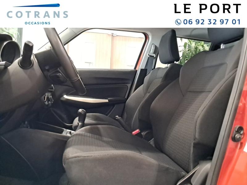 Photo 7 du véhicule SUZUKI Swift 1.2 Dualjet Hybrid 83ch Privilège - Vue extérieure