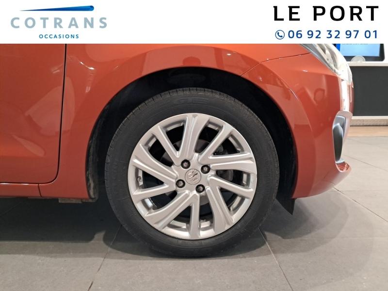 Photo 10 du véhicule SUZUKI Swift 1.2 Dualjet Hybrid 83ch Privilège - Vue extérieure