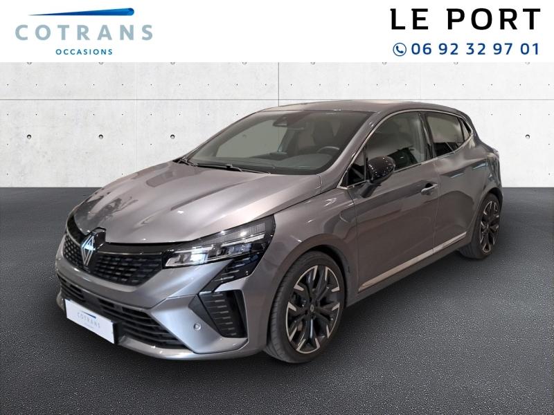 Photo de RENAULT Clio 1.6 E-Tech 145ch full hybrid Techno