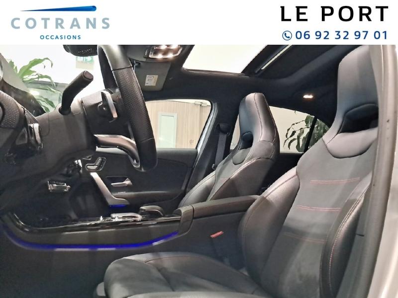 Photo 7 du véhicule MERCEDES Classe A 200 163ch AMG Line 7G-DCT - Vue extérieure