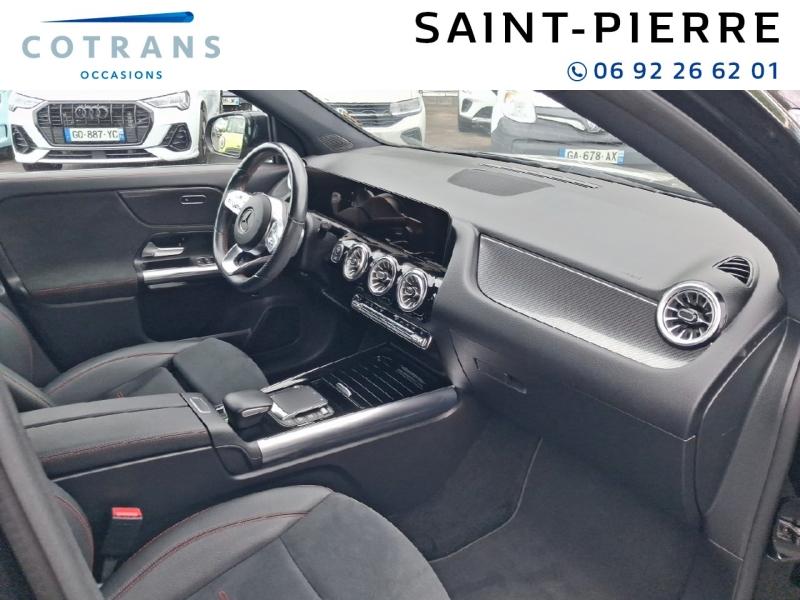 Photo 6 du véhicule MERCEDES GLA 200 163ch AMG Line 7G-DCT - Vue extérieure