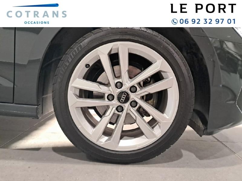 Photo 10 du véhicule AUDI A3 Sportback 30 TFSI 110ch Mild Hybrid Design S&nbsp;(…) - Vue extérieure