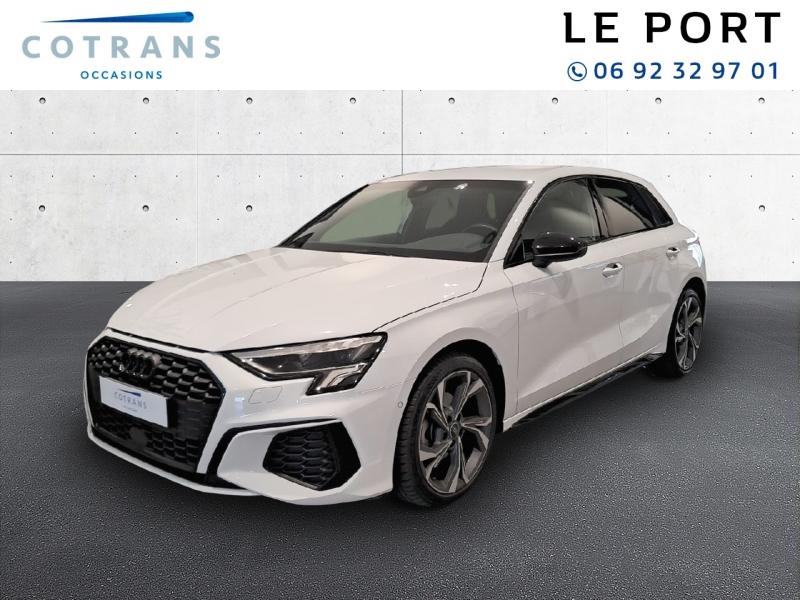 Photo 1 du véhicule AUDI A3 Sportback 35 TFSI 150ch Mild Hybrid S line S&nbsp;(…) - Vue extérieure