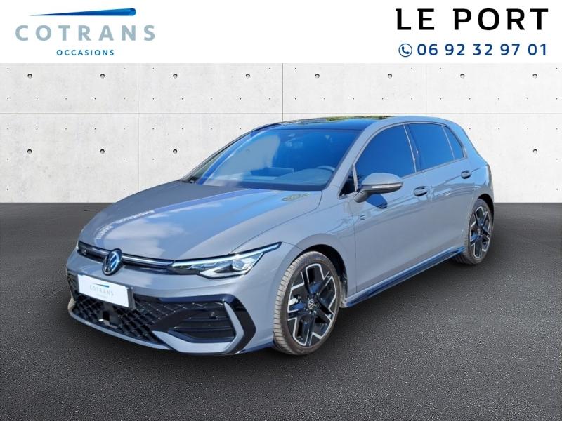 Photo 1 du véhicule VOLKSWAGEN Golf 2.0 TDI 150ch R-Line Edition DSG7 - Vue extérieure