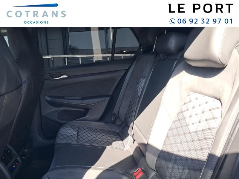 Photo 8 du véhicule VOLKSWAGEN Golf 2.0 TDI 150ch R-Line Edition DSG7 - Vue extérieure