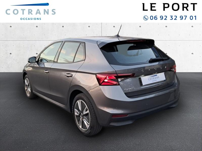 Photo 3 du véhicule SKODA Fabia 1.0 TSI 95ch Ambition - Vue extérieure