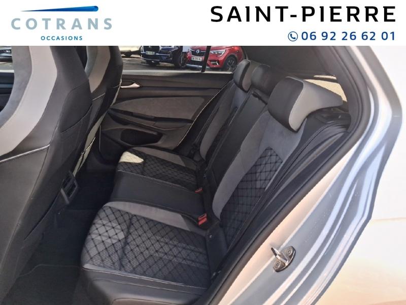 Photo 8 du véhicule VOLKSWAGEN Golf 1.5 eTSI OPF 150ch R-Line DSG7 - Vue extérieure