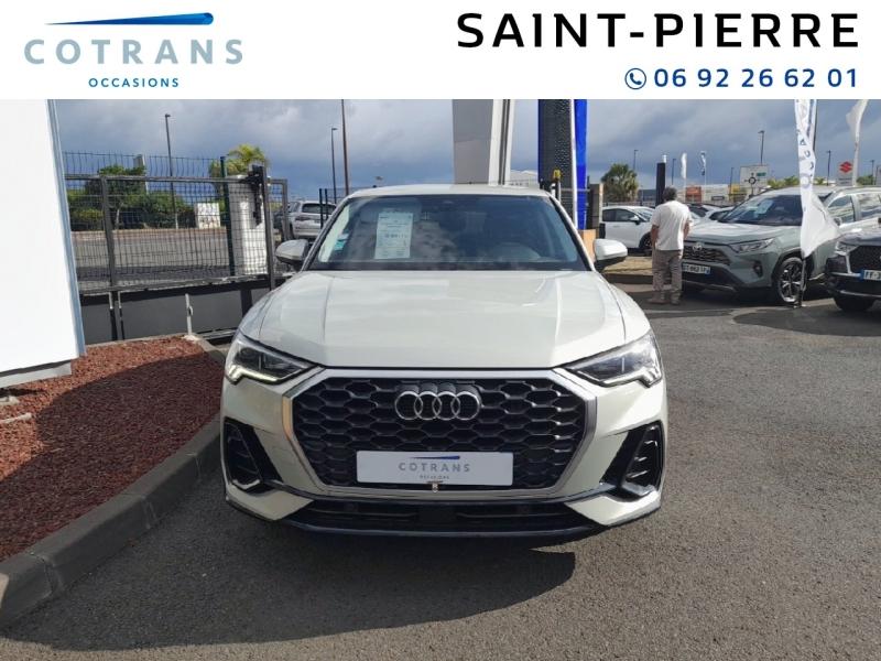 Photo 5 du véhicule AUDI Q3 Sportback 35 TFSI 150ch Design S tronic 7 - Vue extérieure