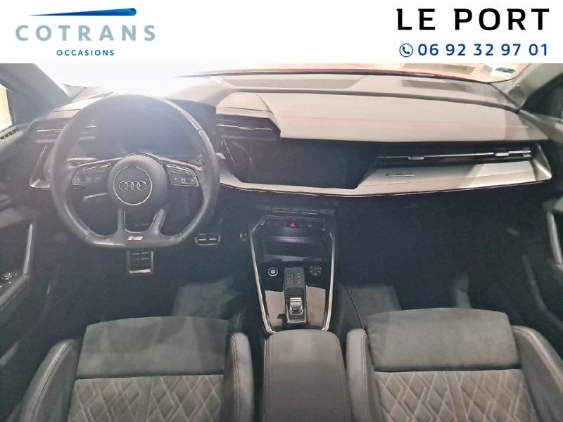 Photo 4 du véhicule AUDI A3 Sportback 35 TFSI 150ch Mild Hybrid S line S&nbsp;(…) - Vue extérieure