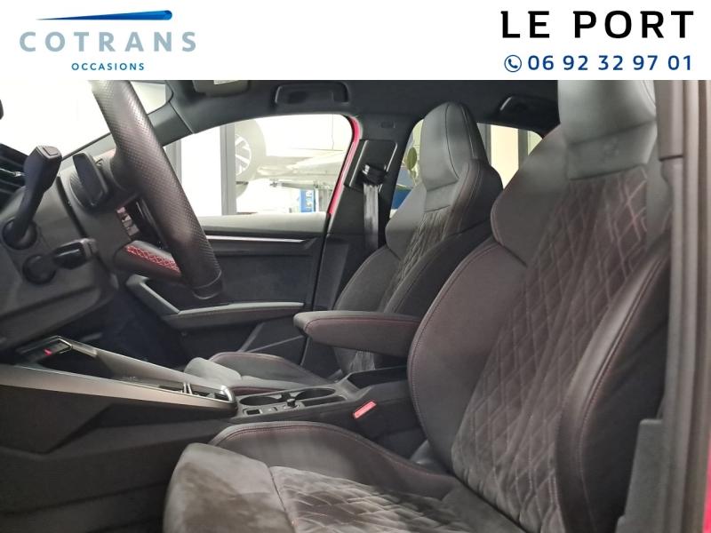 Photo 7 du véhicule AUDI A3 Sportback 35 TFSI 150ch Mild Hybrid S line S&nbsp;(…) - Vue extérieure