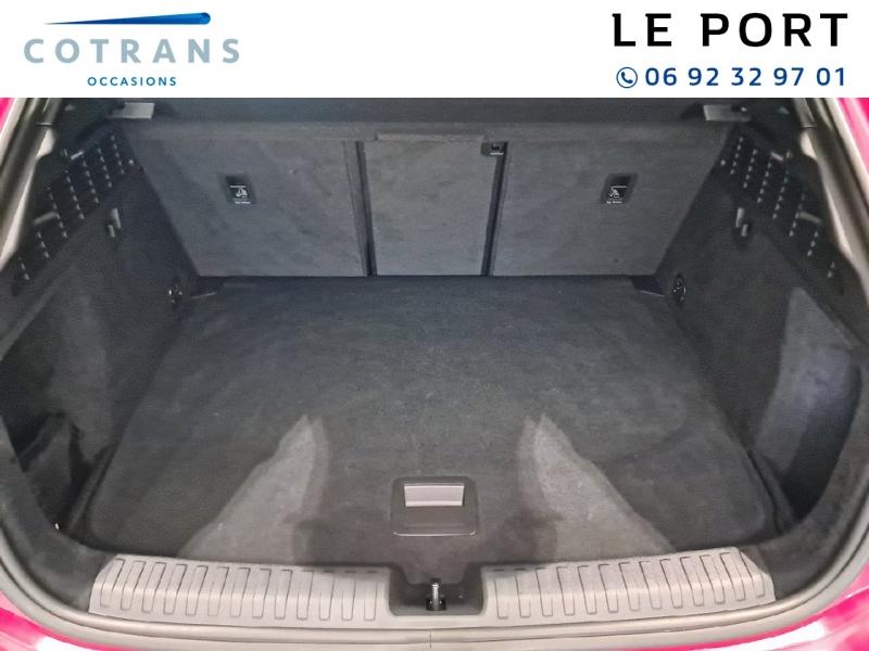 Photo 9 du véhicule AUDI A3 Sportback 35 TFSI 150ch Mild Hybrid S line S&nbsp;(…) - Vue extérieure