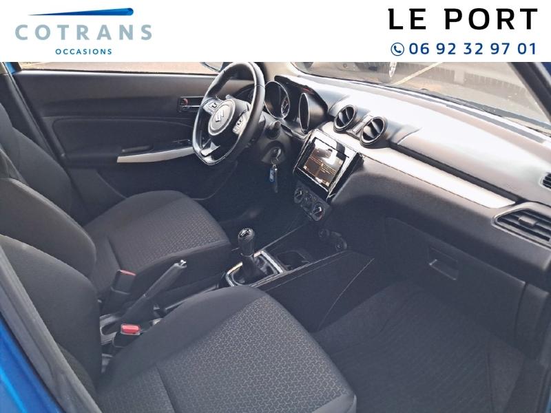 Photo 6 du véhicule SUZUKI Swift 1.2 Hybrid 83ch Privilège - Vue extérieure