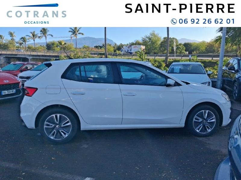 Photo 11 du véhicule SKODA Fabia 1.0 TSI 95ch Ambition - Vue extérieure
