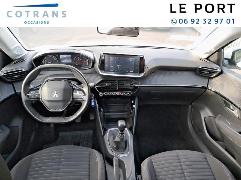 Photo 4 du véhicule PEUGEOT 208 1.2 PureTech 100ch S&S Allure 118g - Vue extérieure