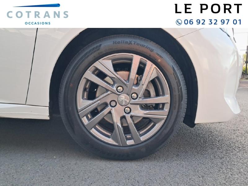 Photo 10 du véhicule PEUGEOT 208 1.2 PureTech 100ch S&S Allure 118g - Vue extérieure