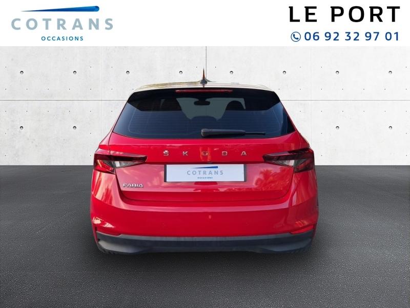 Photo 2 du véhicule SKODA Fabia Combi 1.0 TSI 95ch Ambition Euro6d-AP - Vue extérieure