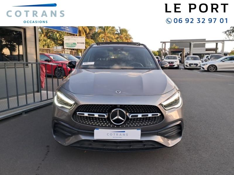 Photo 5 du véhicule MERCEDES GLA 250 e 160+102ch AMG Line 8G-DCT - Vue extérieure