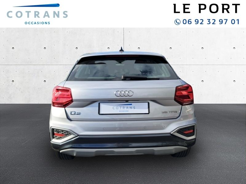 Photo 2 du véhicule AUDI Q2 35 TFSI 150ch Design Luxe S tronic 7 - Vue extérieure