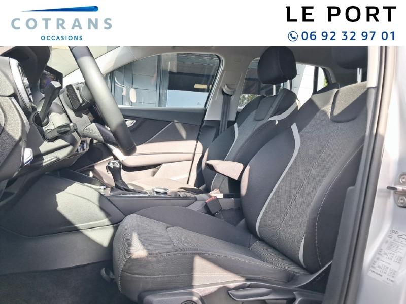 Photo 7 du véhicule AUDI Q2 35 TFSI 150ch Design Luxe S tronic 7 - Vue extérieure