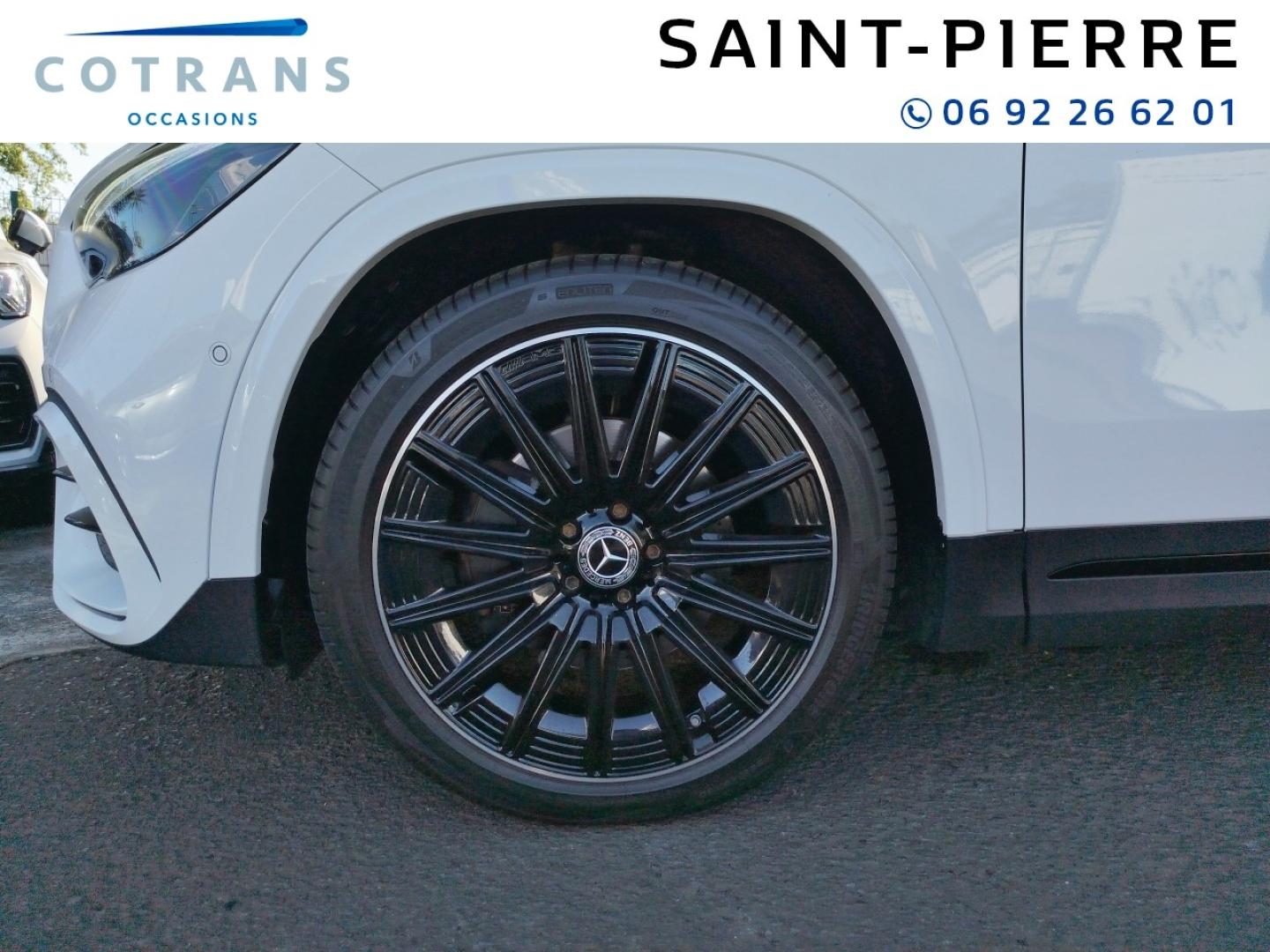 Photo 6 du véhicule MERCEDES-BENZ GLA 200 d 150ch AMG Line 8G-DCT - Vue extérieure