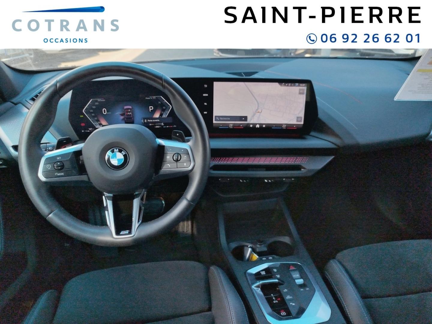 Photo 4 du véhicule BMW Série 1 120A 170ch M Sport DKG7 - Vue extérieure