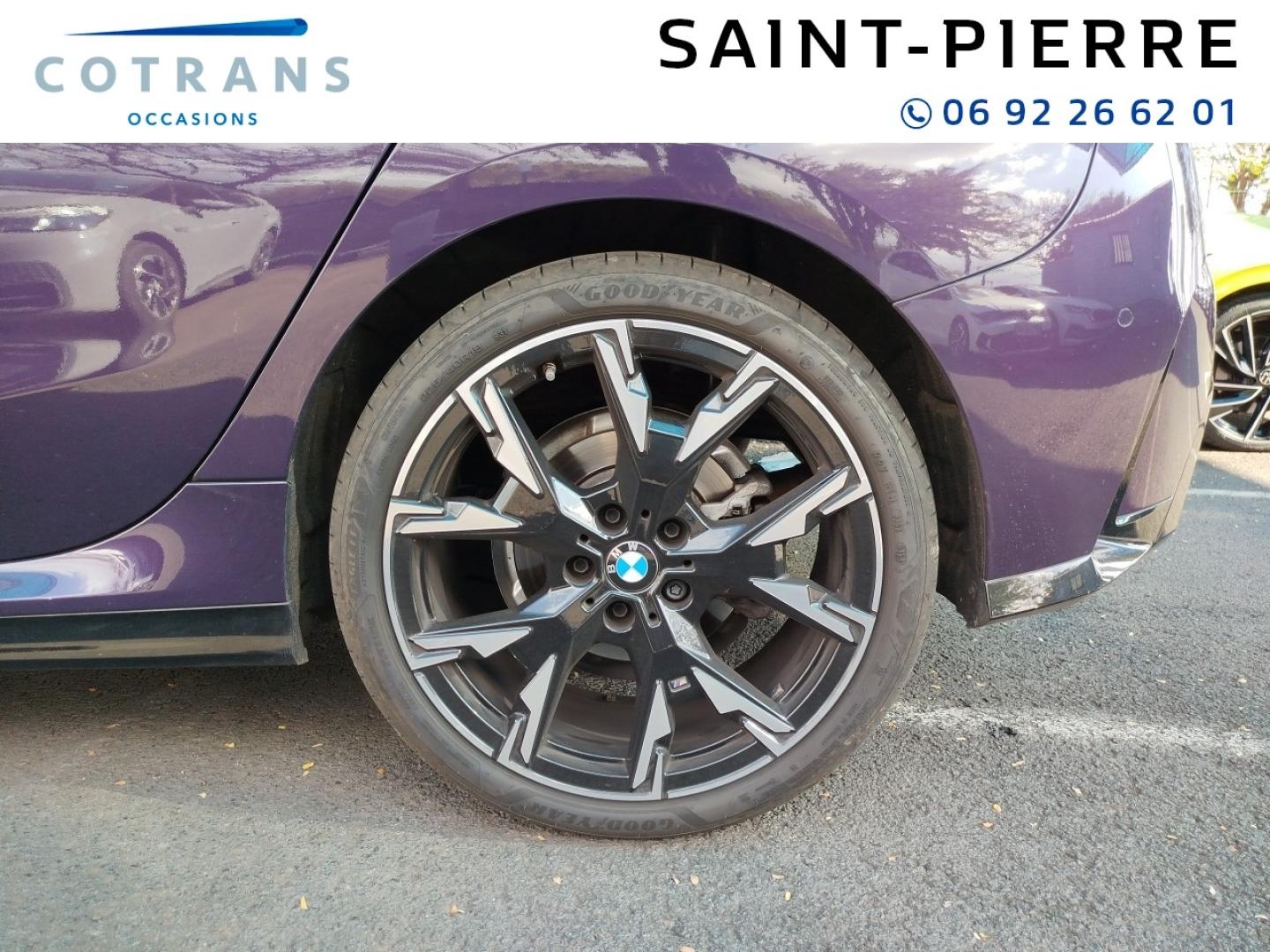 Photo 6 du véhicule BMW Série 1 120A 170ch M Sport DKG7 - Vue extérieure