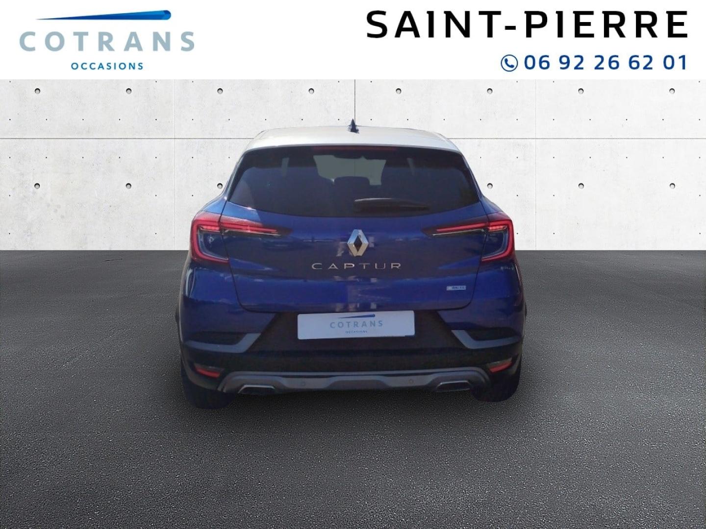 Photo 2 du véhicule RENAULT Captur 1.3 TCe mild hybrid 140ch RS Line - Vue extérieure
