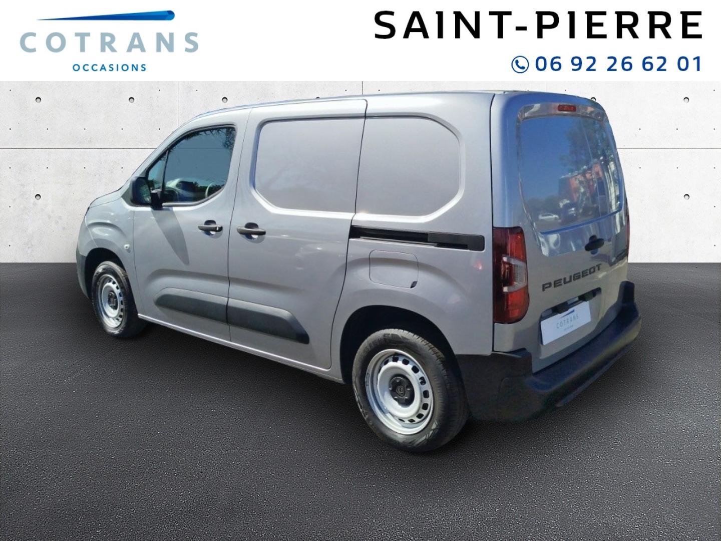 Photo 3 du véhicule PEUGEOT Partner M 650kg BlueHDi 100ch S&S Pack&nbsp;(…) - Vue extérieure