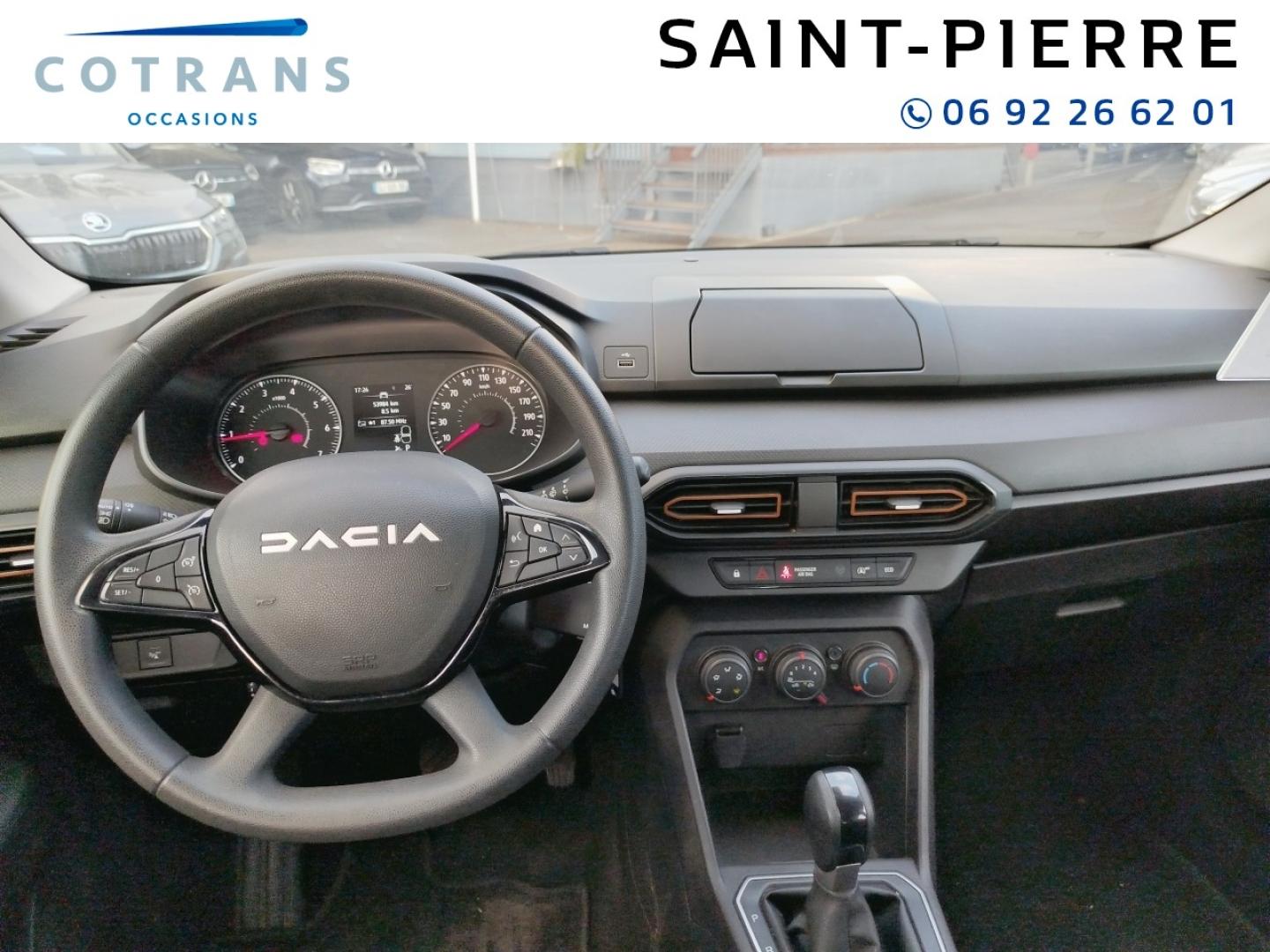 Photo 4 du véhicule DACIA Sandero 1.0 TCe 90ch Expression CVT - Vue extérieure