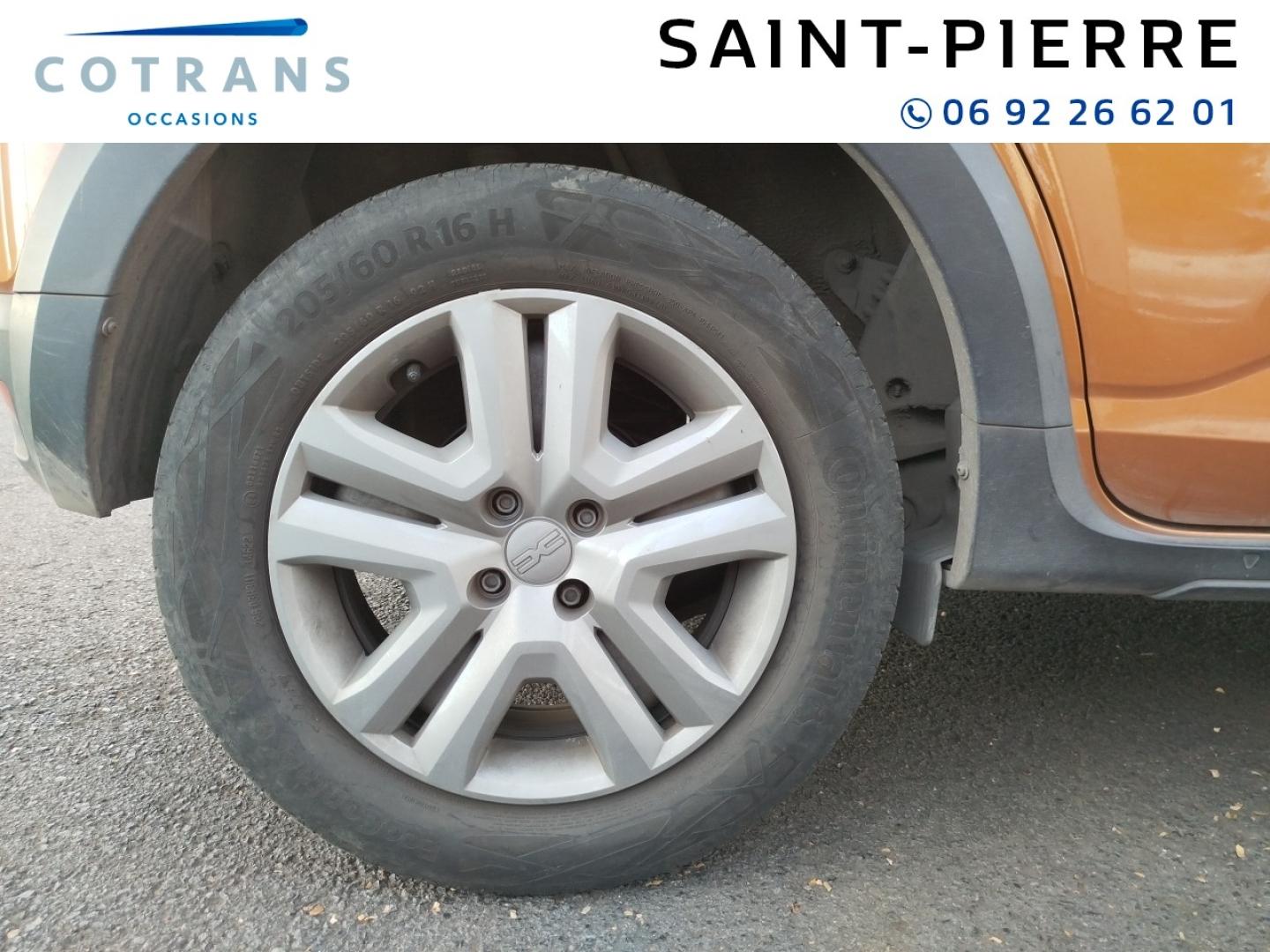Photo 6 du véhicule DACIA Sandero 1.0 TCe 90ch Expression CVT - Vue extérieure