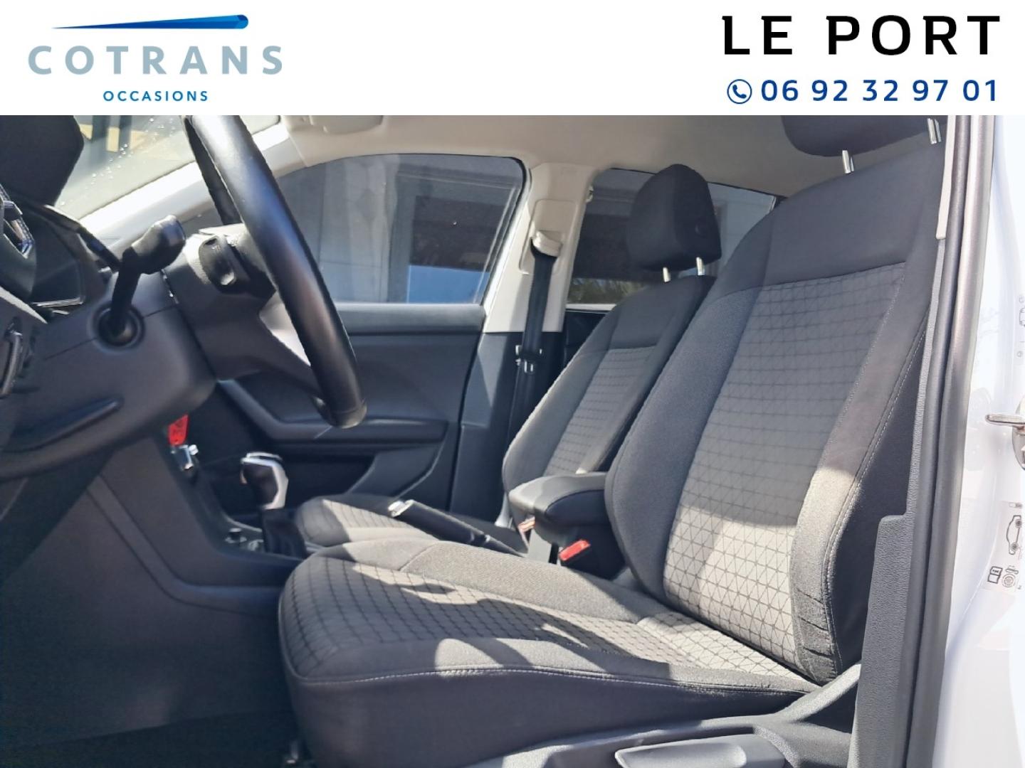Photo 7 du véhicule VOLKSWAGEN T-Cross 1.0 TSI 110ch Carat DSG7 - Vue extérieure