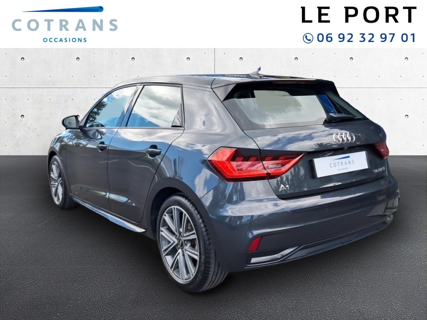 Photo 3 du véhicule AUDI A1 Sportback 30 TFSI 110ch Design Luxe - Vue extérieure