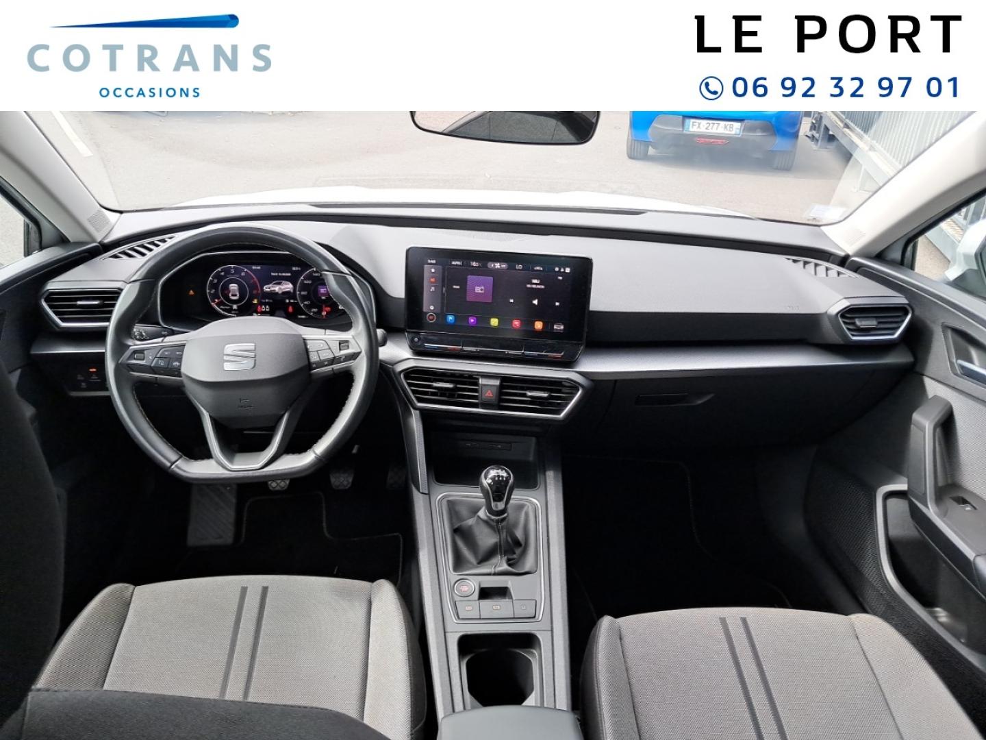 Photo 4 du véhicule SEAT Leon 1.5 TSI 130ch Style - Vue extérieure