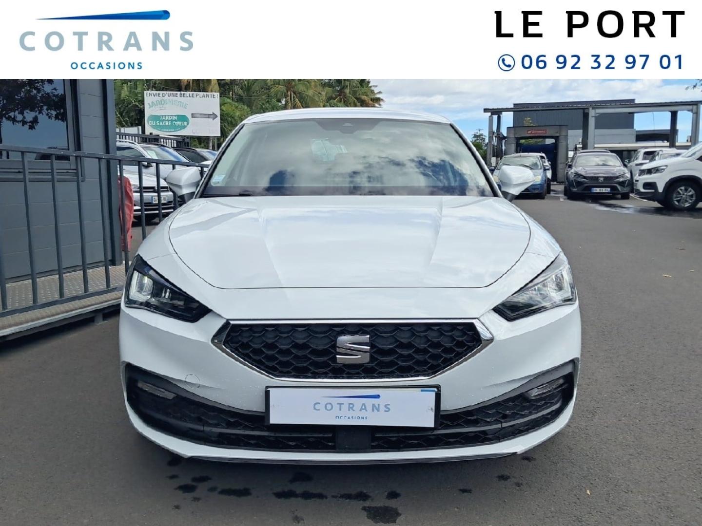 Photo 5 du véhicule SEAT Leon 1.5 TSI 130ch Style - Vue extérieure