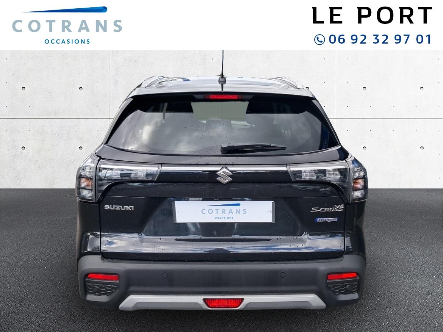 Photo 2 du véhicule SUZUKI S-Cross 1.4 Boosterjet Hybrid 129ch Privilège - Vue extérieure
