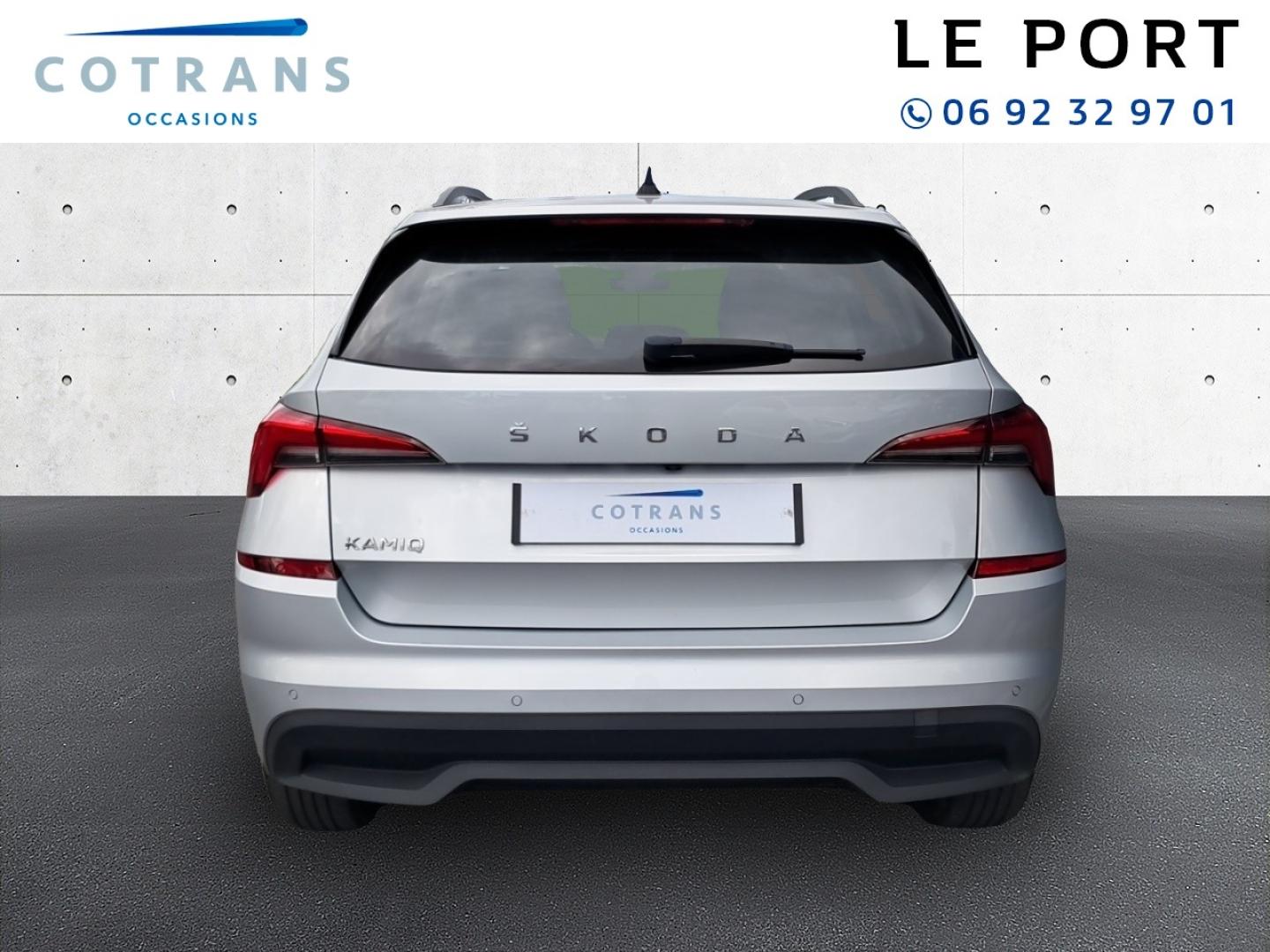 Photo 2 du véhicule SKODA Kamiq 1.0 TSI Evo 110ch Ambition DSG7 - Vue extérieure