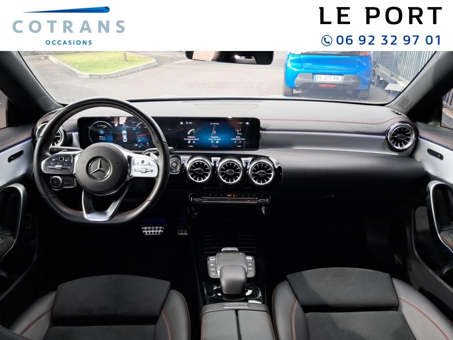 Photo 4 du véhicule MERCEDES-BENZ CLA 200 d 150ch AMG Line 8G-DCT 8cv - Vue extérieure