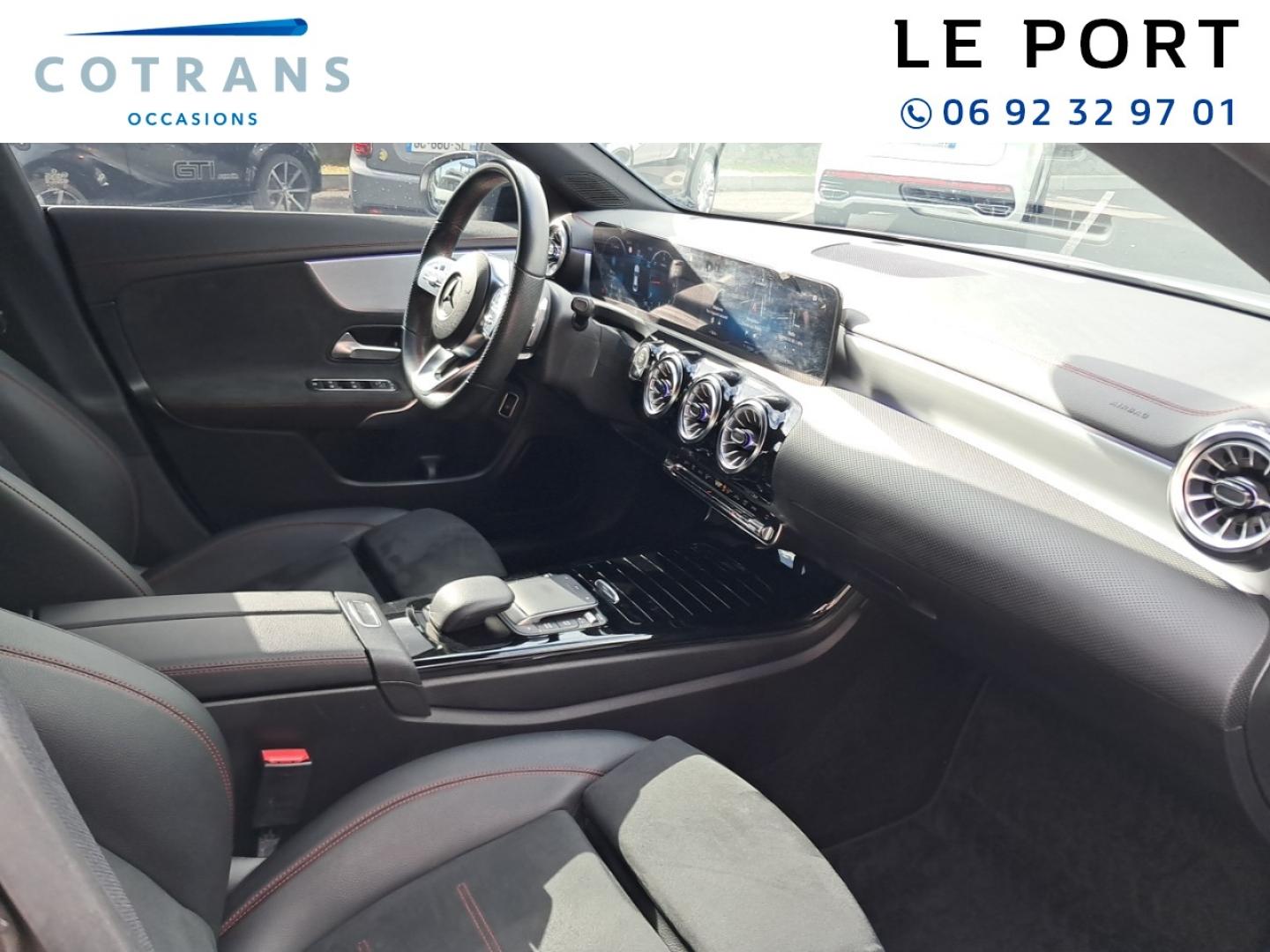Photo 6 du véhicule MERCEDES-BENZ CLA 200 d 150ch AMG Line 8G-DCT 8cv - Vue extérieure