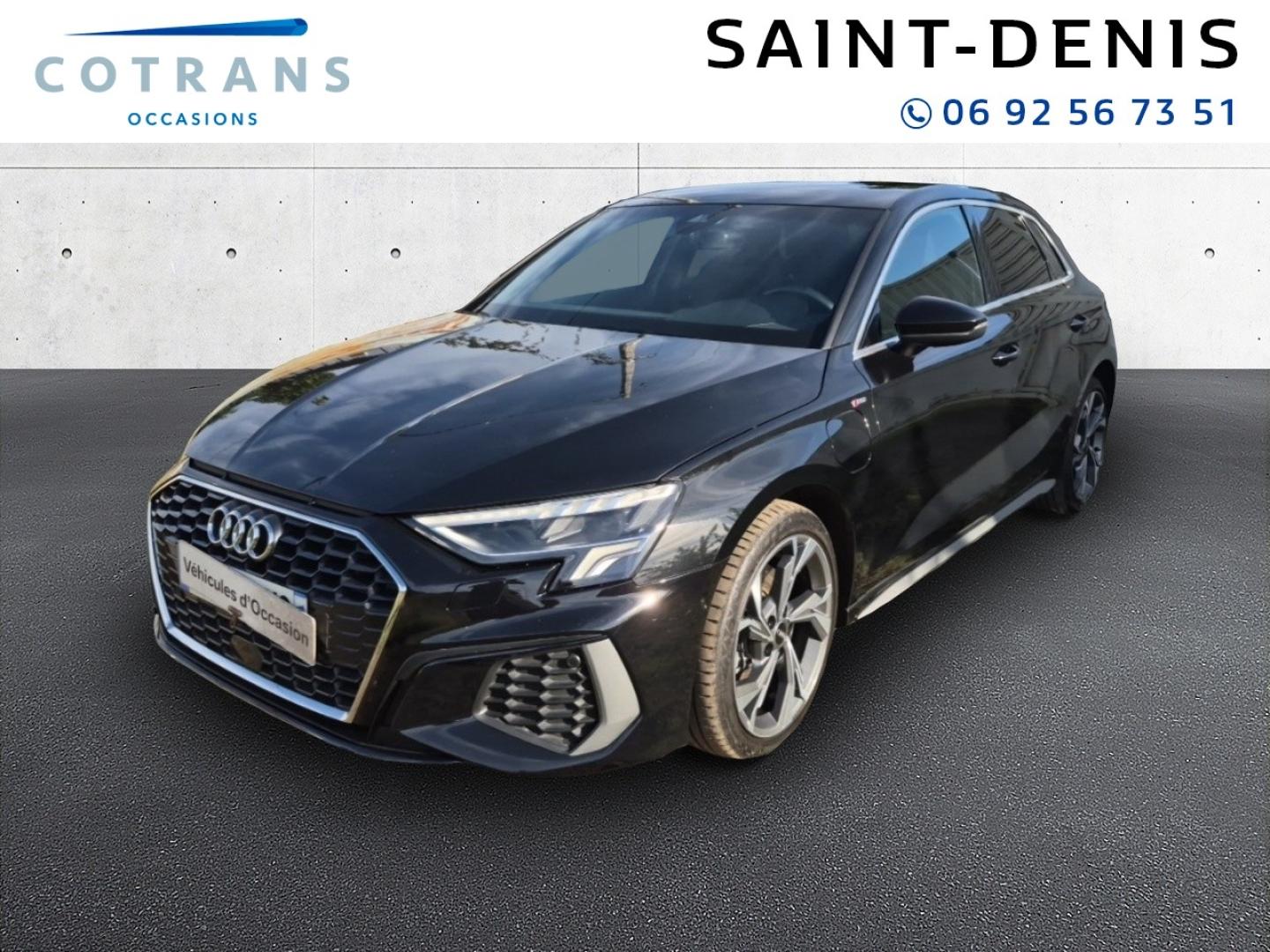 Photo 3 du véhicule AUDI A3 Sportback 35 TFSI 150ch Mild Hybrid S line S&nbsp;(…) - Vue extérieure