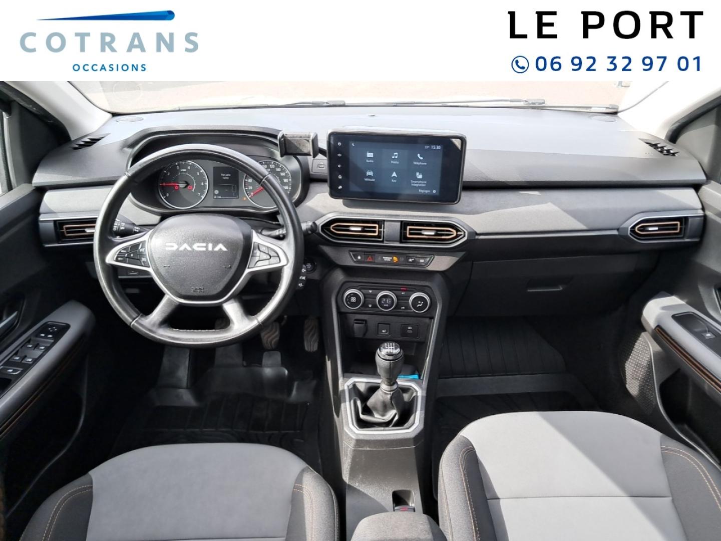 Photo 4 du véhicule DACIA Sandero 1.0 TCe 90ch Stepway Extreme -24 - Vue extérieure