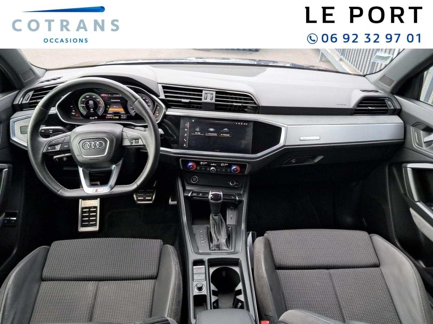 Photo 4 du véhicule AUDI Q3 45 TFSI e 245ch S line S tronic 6 - Vue extérieure