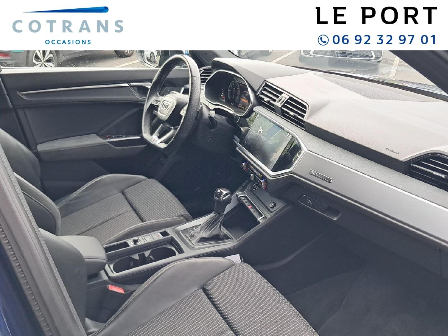 Photo 6 du véhicule AUDI Q3 45 TFSI e 245ch S line S tronic 6 - Vue extérieure