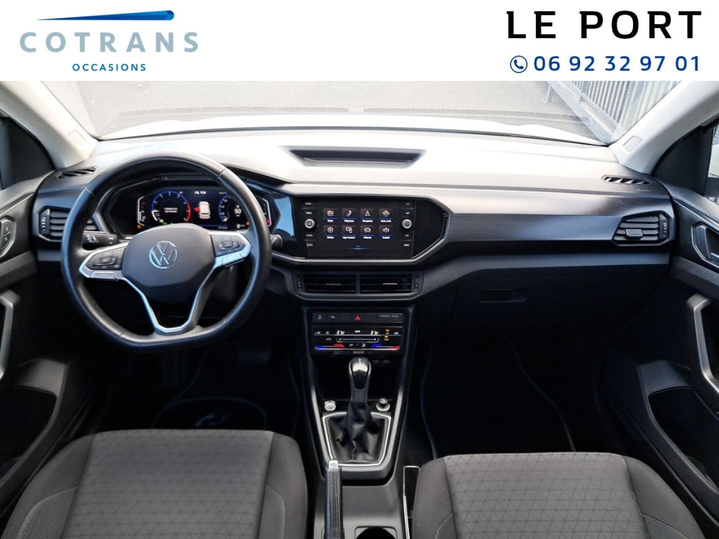 Photo 4 du véhicule VOLKSWAGEN T-Cross 1.0 TSI 110ch R-Line DSG7 - Vue extérieure