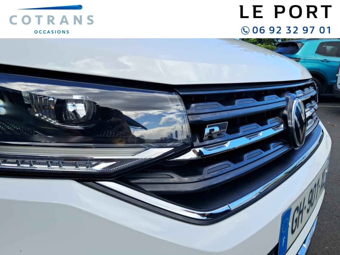 Photo 6 du véhicule VOLKSWAGEN T-Cross 1.0 TSI 110ch R-Line DSG7 - Vue extérieure
