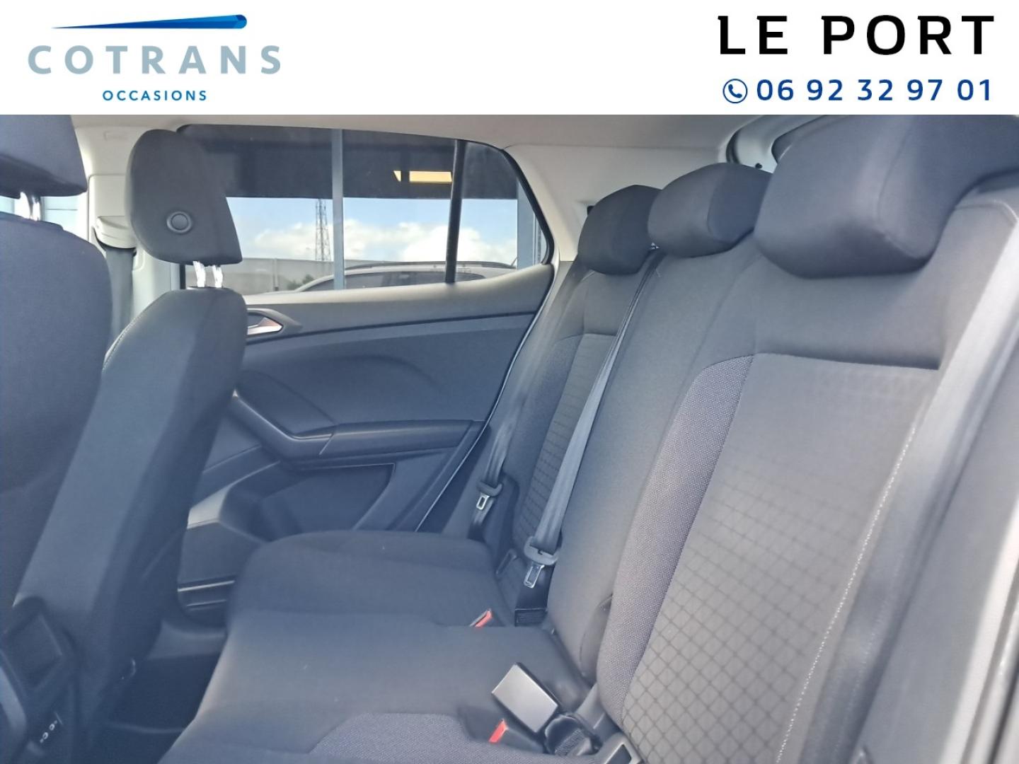 Photo 8 du véhicule VOLKSWAGEN T-Cross 1.0 TSI 110ch R-Line DSG7 - Vue extérieure