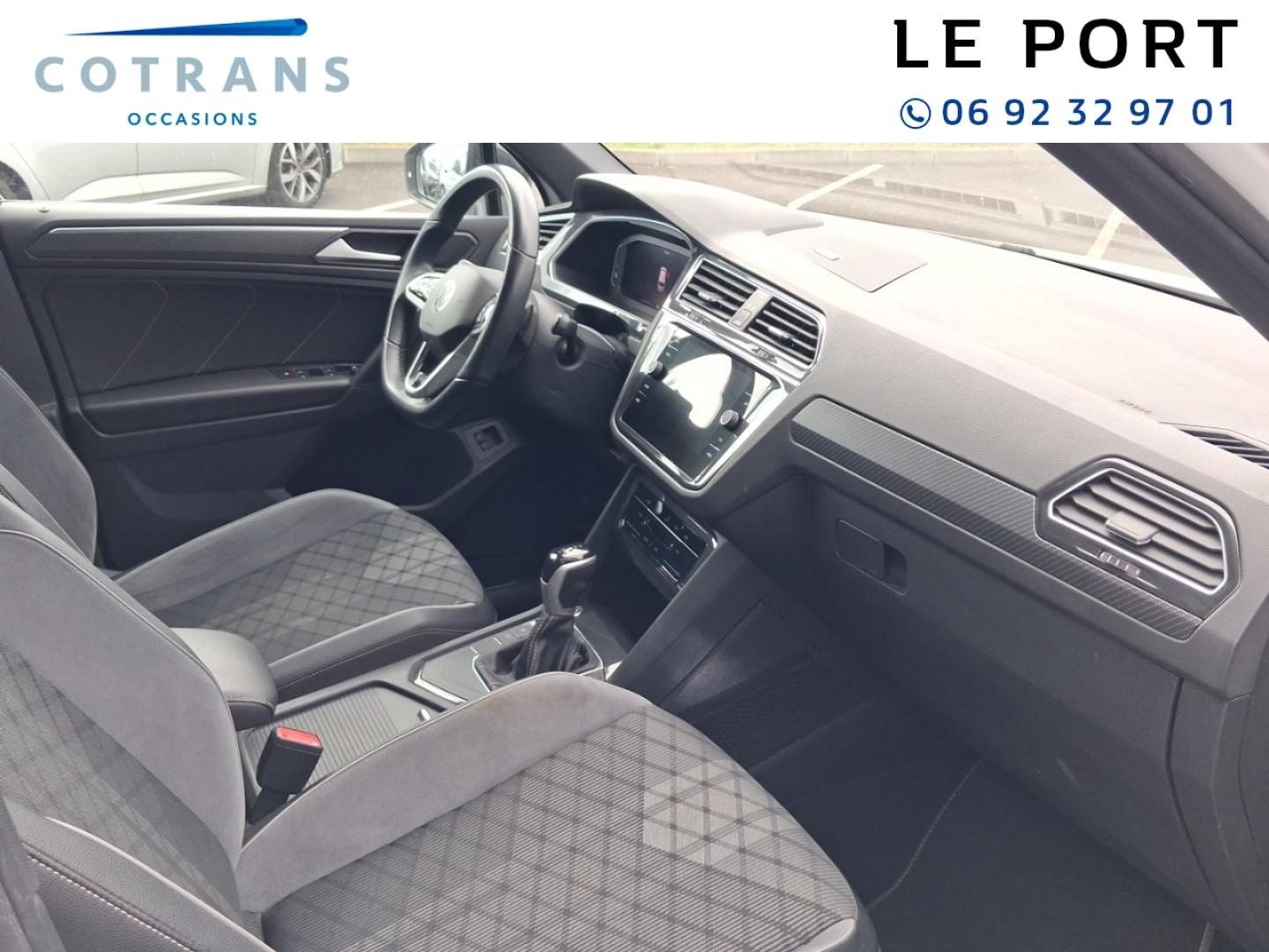 Photo 6 du véhicule VOLKSWAGEN Tiguan 1.4 eHybrid 245ch R-Line DSG6 - Vue extérieure