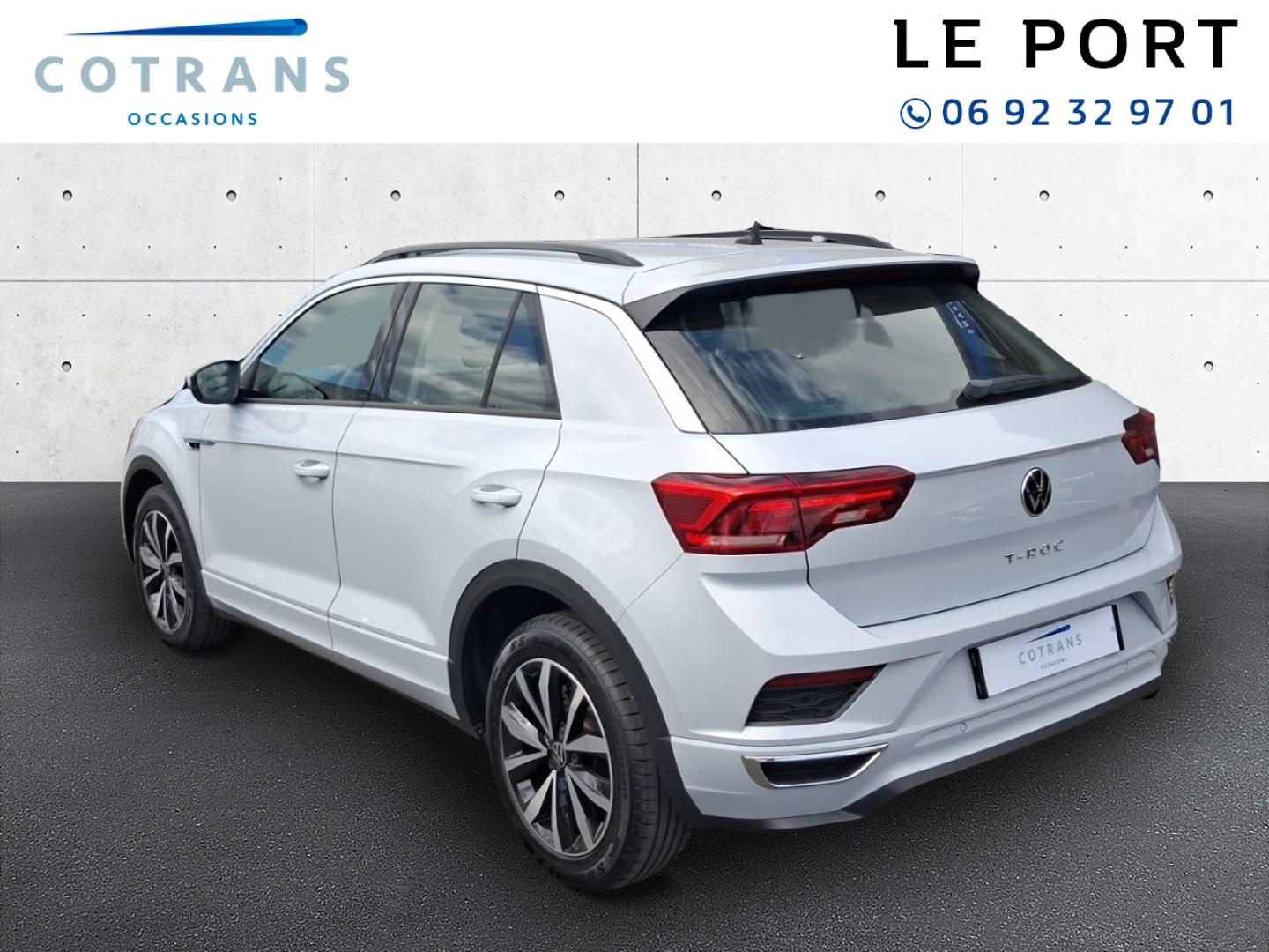 Photo 3 du véhicule VOLKSWAGEN T-Roc 1.5 TSI EVO 150ch R-Line DSG7 - Vue extérieure